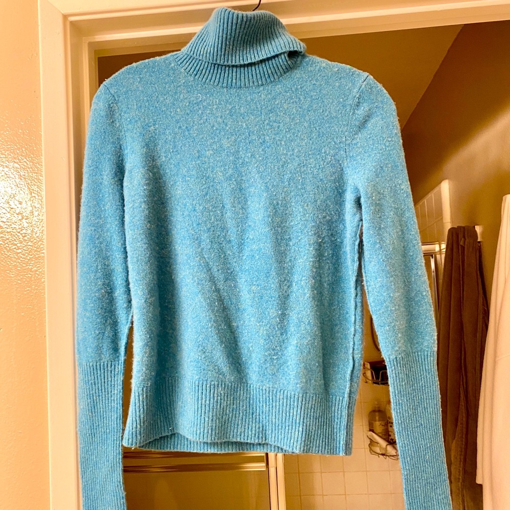 Aqua Cashmere Teal L/S Turtleneck Top